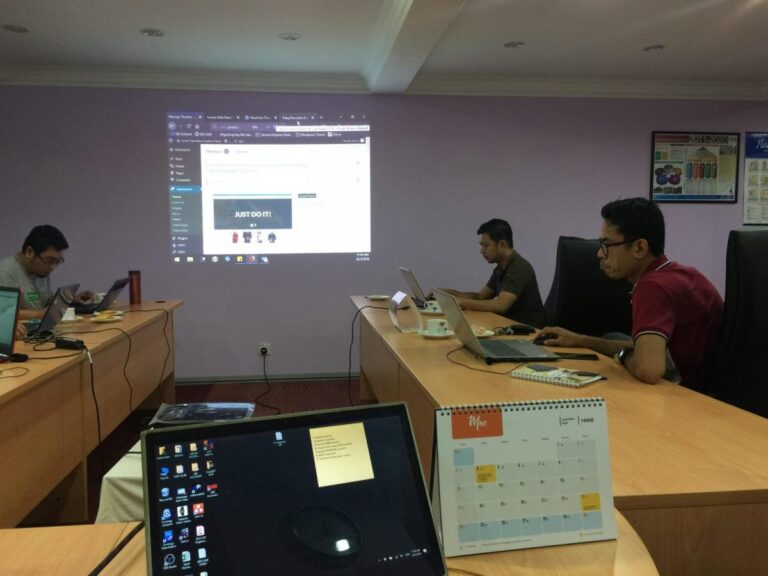 sifuwebsite - ekelas - kelas lama web